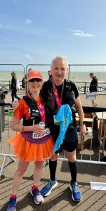 Nick Williams paces Rachel Phillips to complete her first marathon | 2026 Brighton Marathon