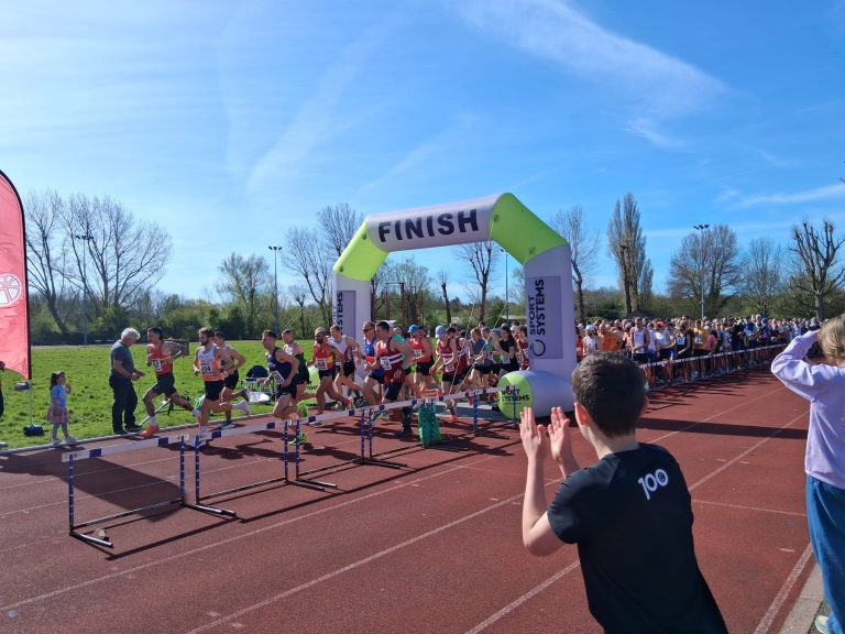 Ready steady go! Runners begin the 2026 Lewes Athletic Club Easter 10k