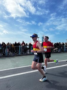 Lewes AC members participate in the 2026 Brighton Marathon